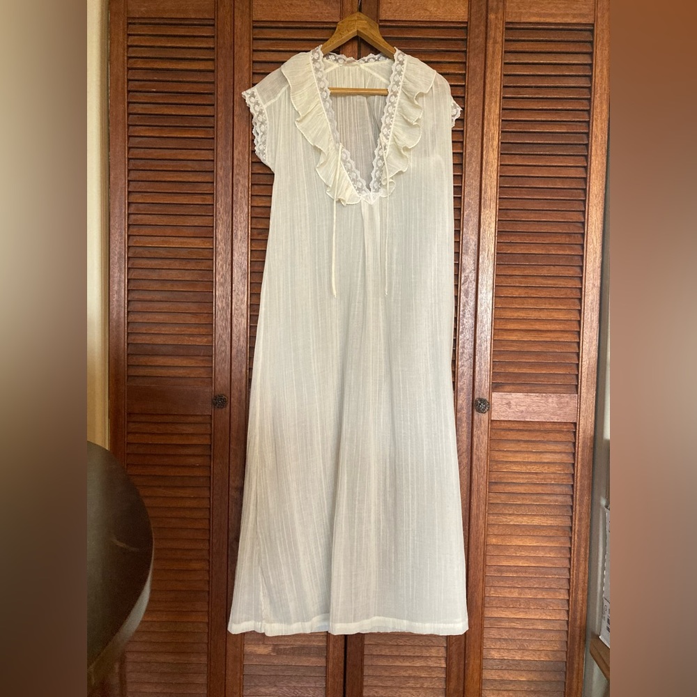 Vintage sheer gauze negligée